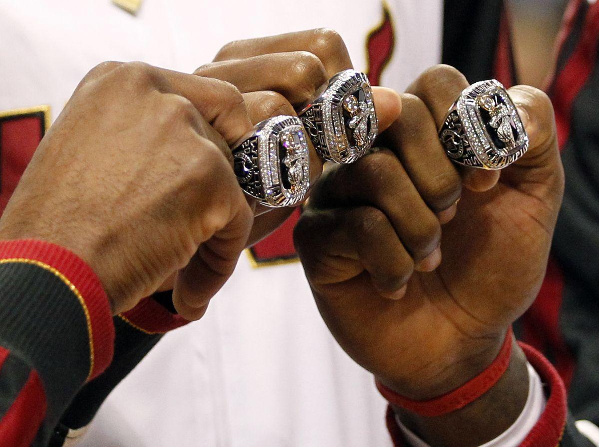 Miami Heat Championship Rings Awarded In Glitzy Ceremony PHOTOS