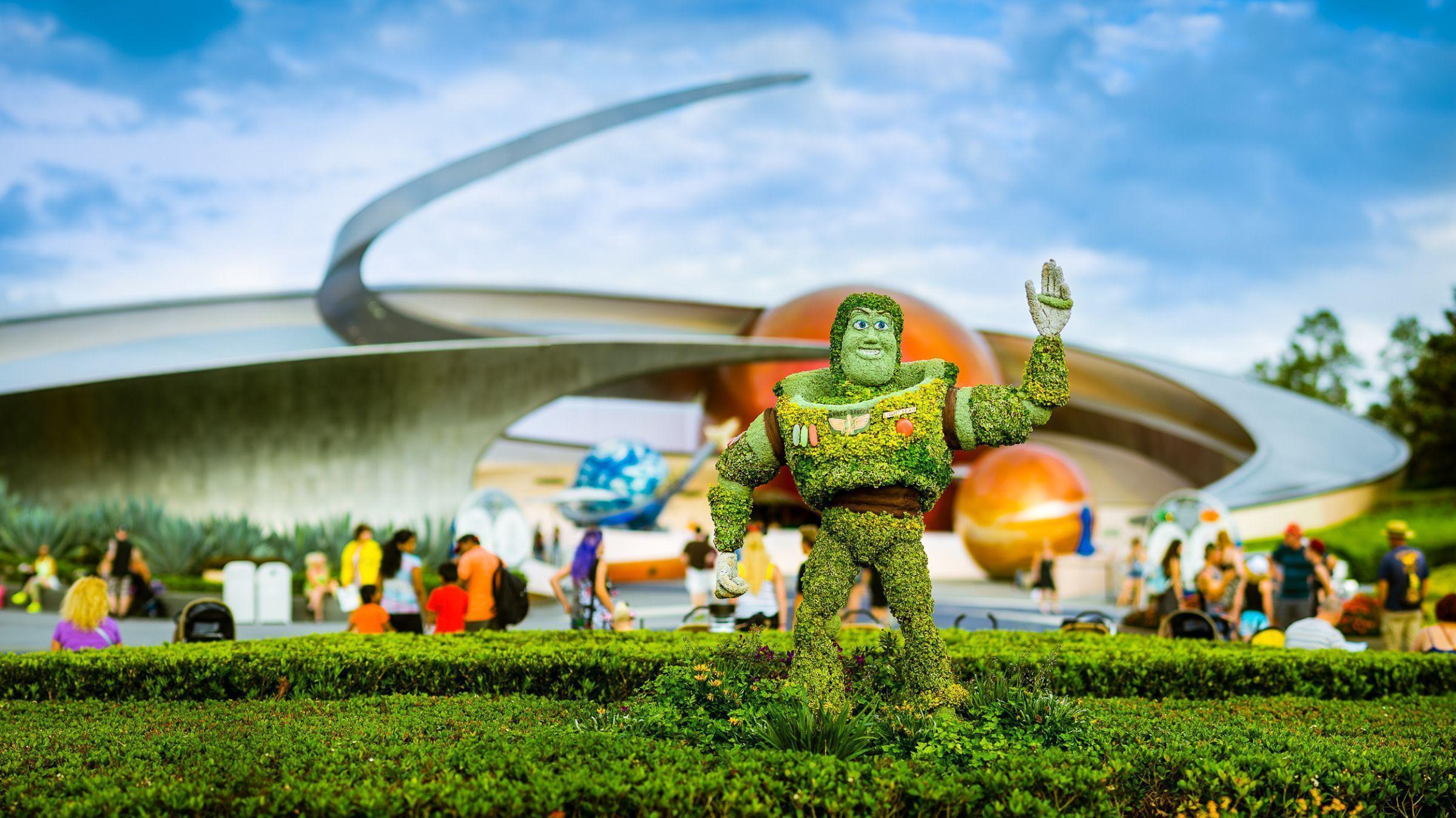 Buzz Lightyear Topiary, Toy Story Movie, Epcot, Walt Disney World
