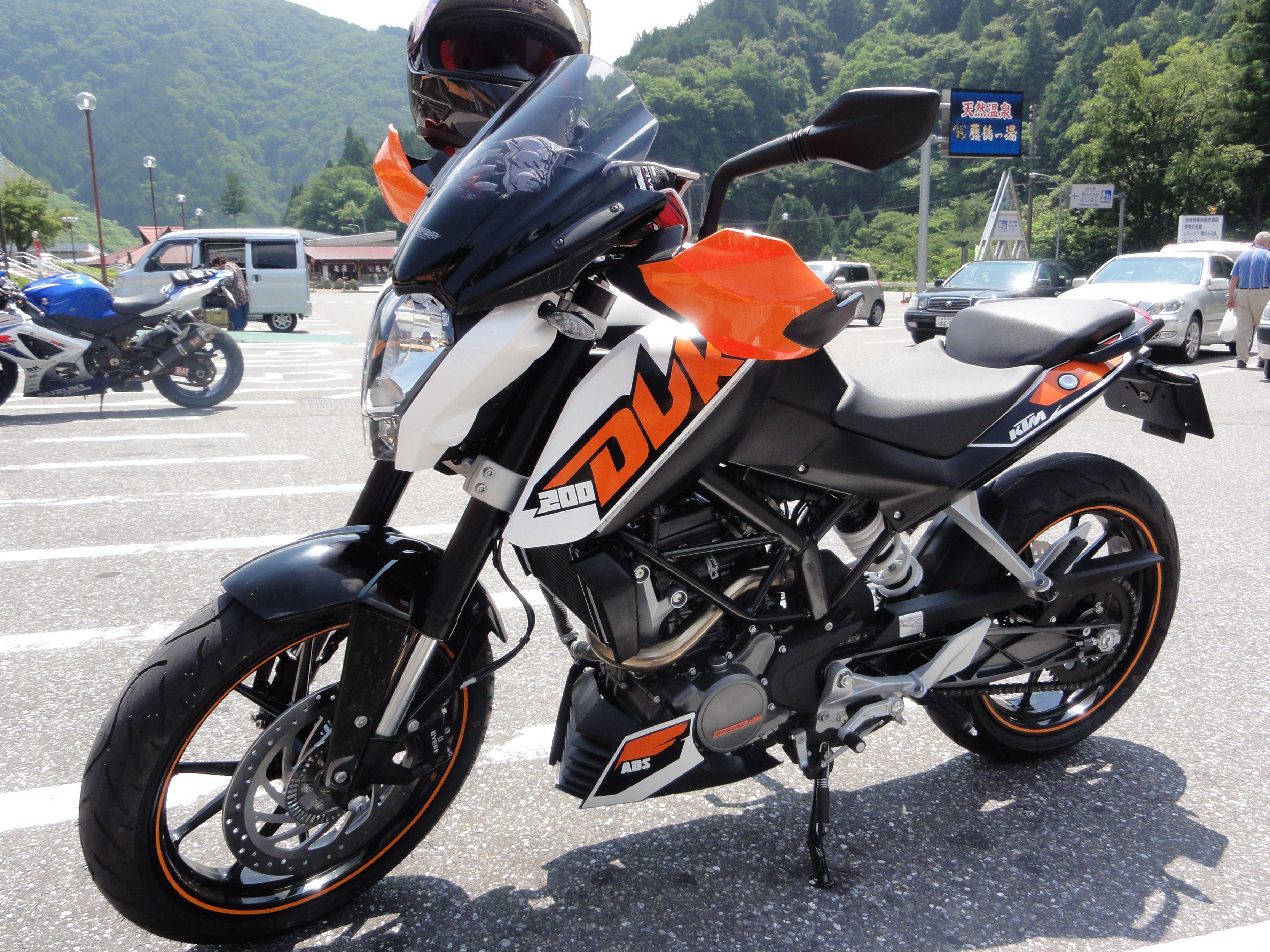 Motorcycle: KTM 200 DUKE Image and amazing Wallpapers
