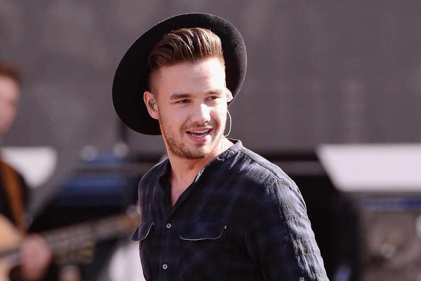 One Direction's Liam Payne Shows Off Gym Body In Instagram
