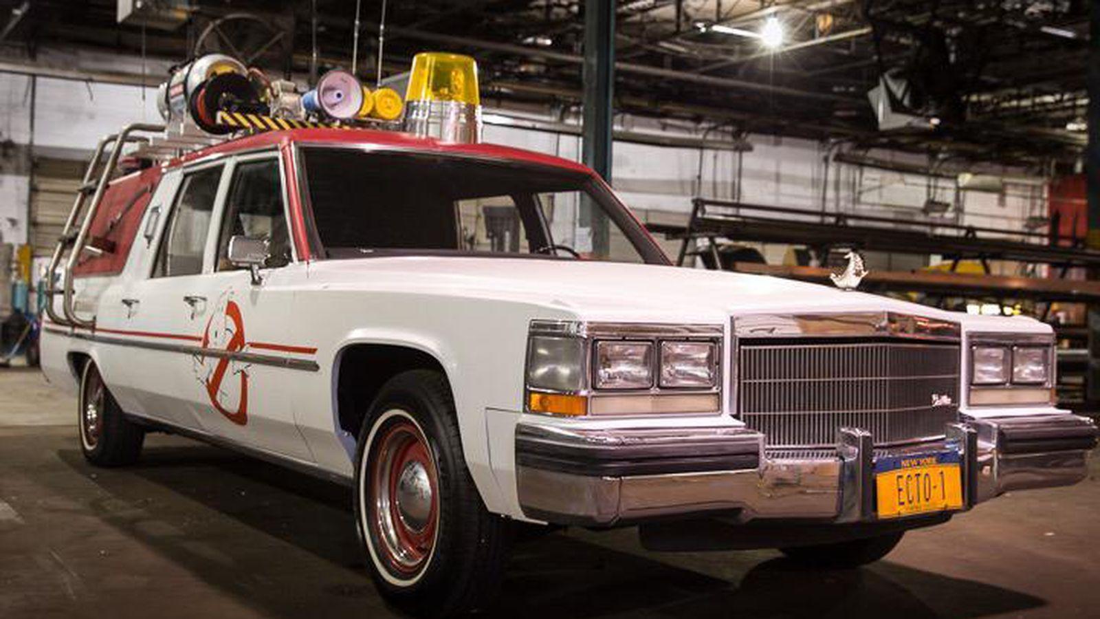 Ghostbusters Director Paul Feig Shows Off The New Ecto 1 Car