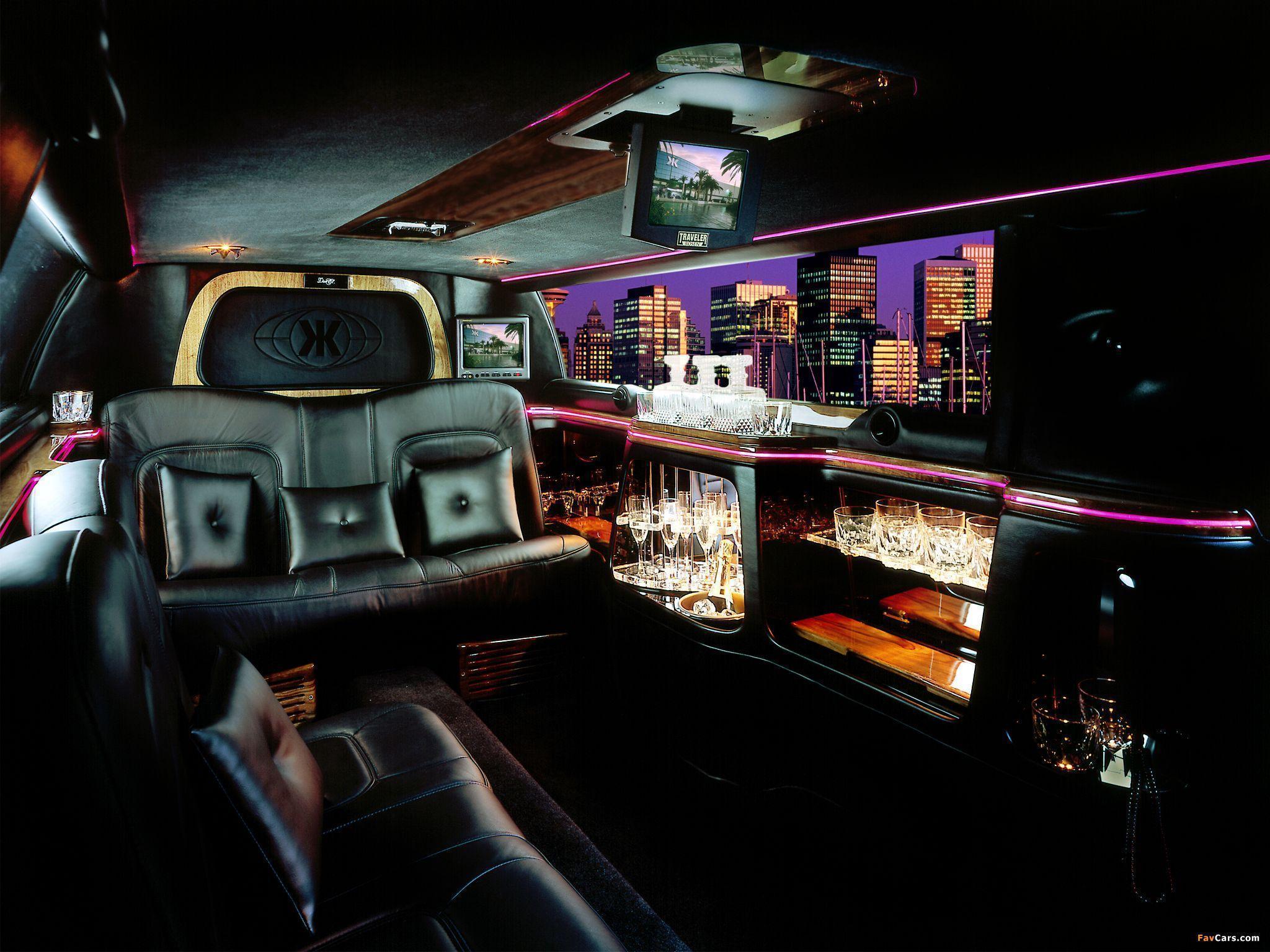 Town Car Krystal Limousine 1998–2003 wallpaper
