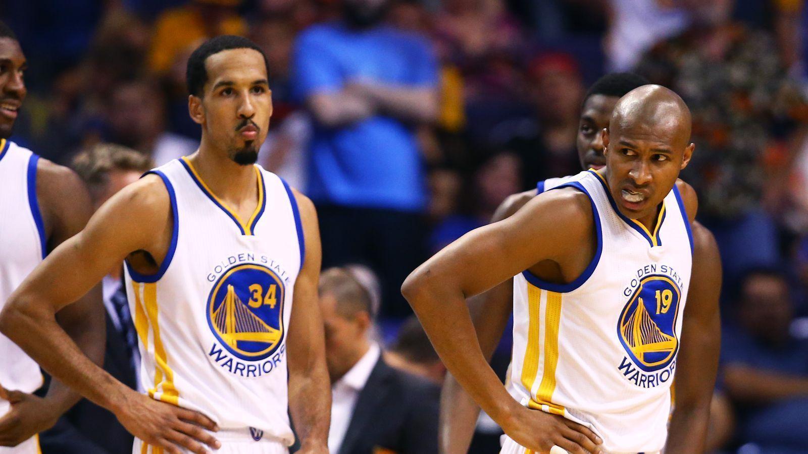 Leandro Barbosa and Shaun Livingston work out together in Brazil