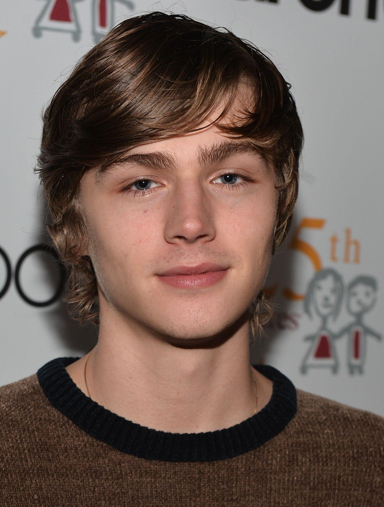 Miles Heizer Wallpapers Wallpaper Cave