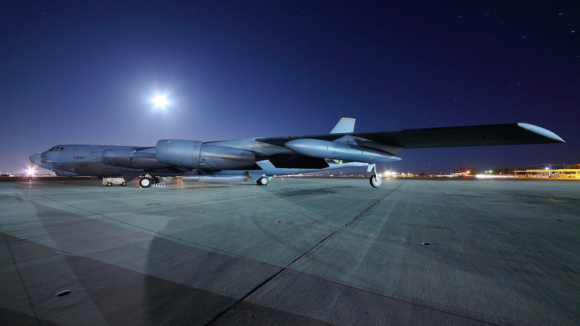 Aircraft Night Aviation Boeing B 52 Stratofortress Wallpaper