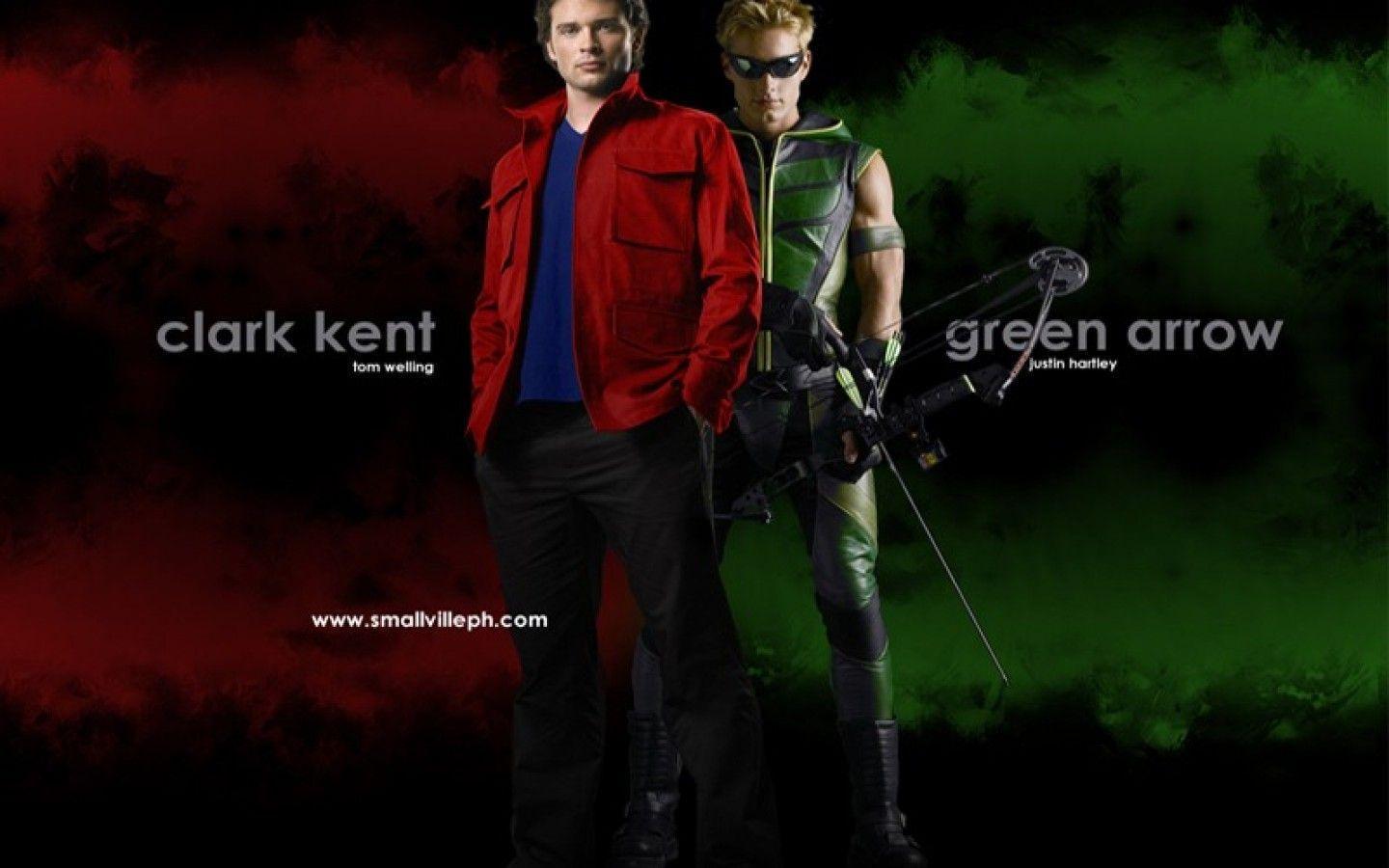 Simply: Clark Kent Green Arrow Justin Hartley Oliver