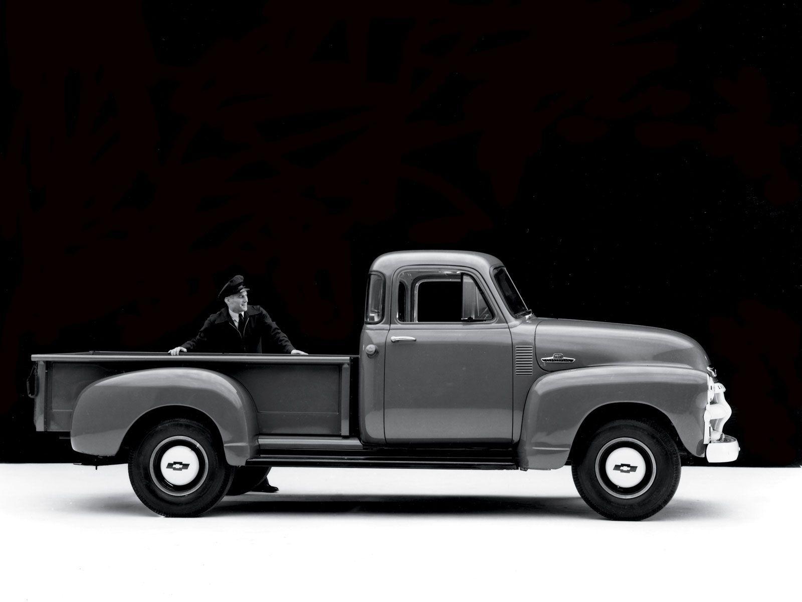 17++ Black And White 1940s Truck Wallpaper free download