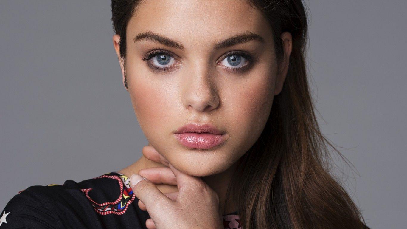 Beautiful HD Odeya Rush Wallpaper