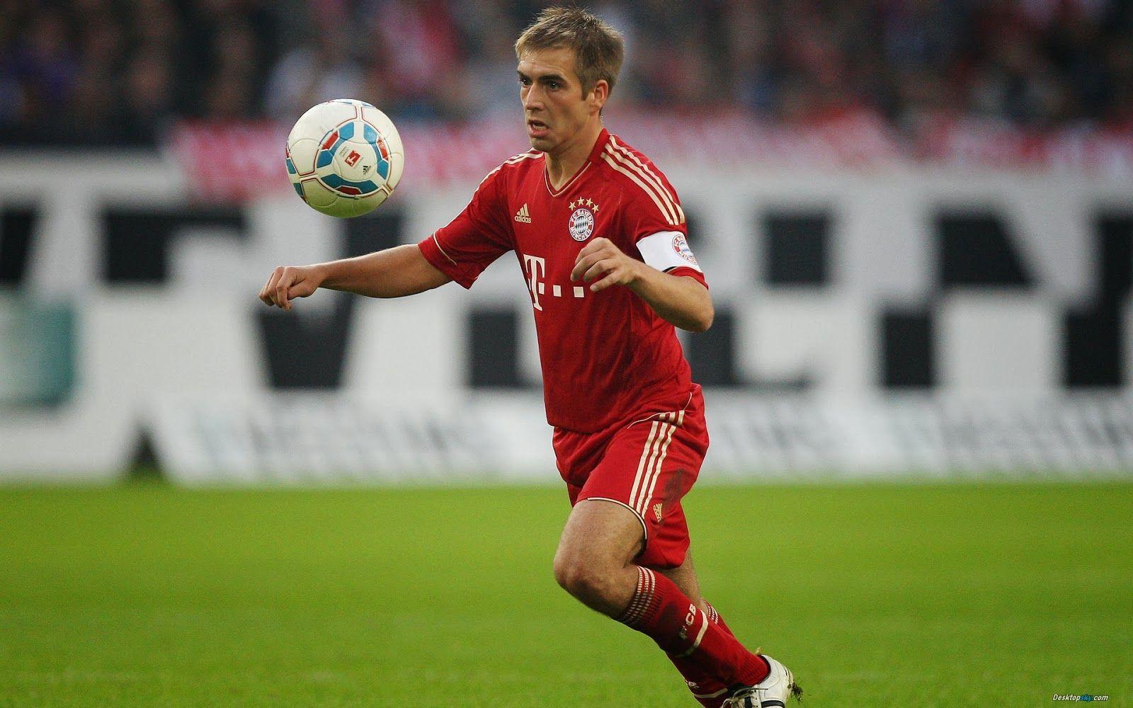 Toni Kroos Bulge The Player Of Bayern Philipp Lahm. 1600x1000