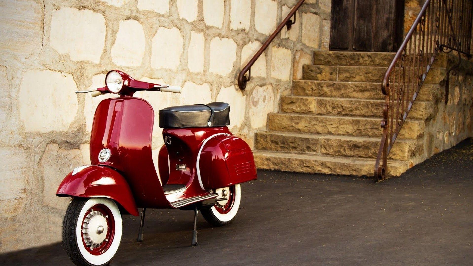 Итальянский мотороллер. Веспа мотороллер. Vespa Piaggio ретро. Мопед итальянский Веспа. Мотороллер Piaggio Vespa.