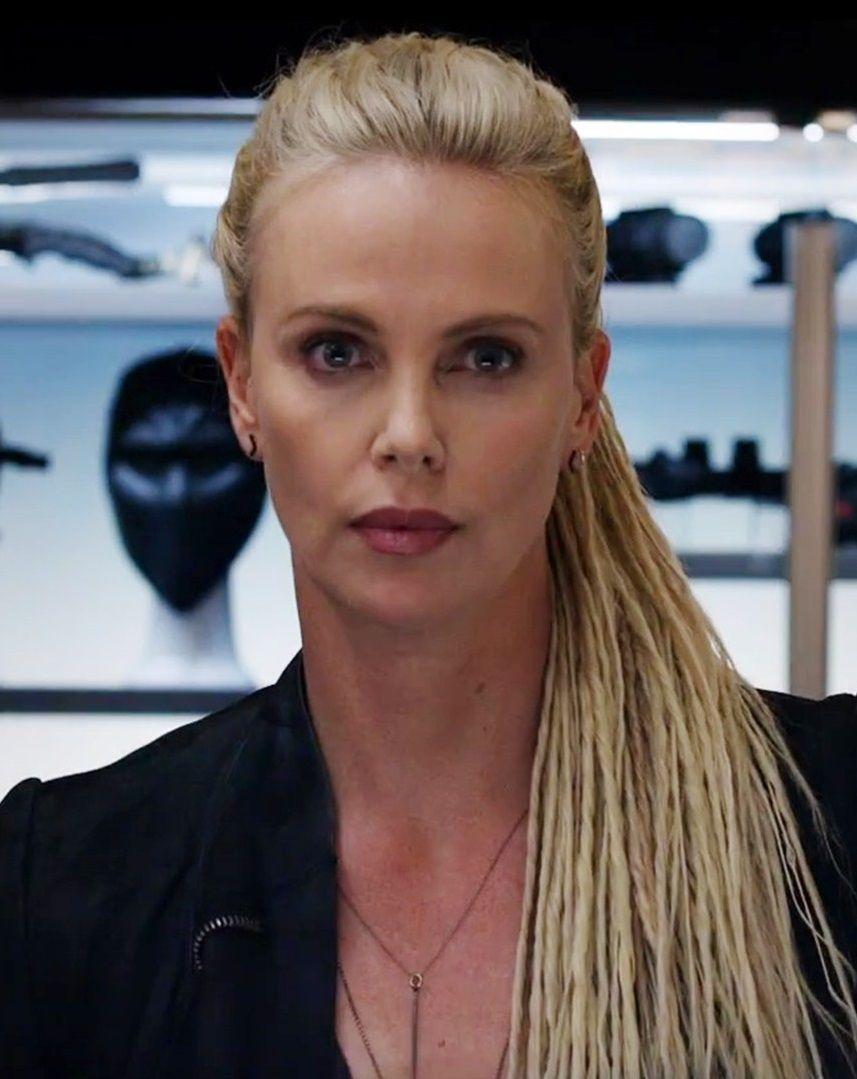 Fast & Furious 8 Charlize Theron Cipher 2017 Wallpaper