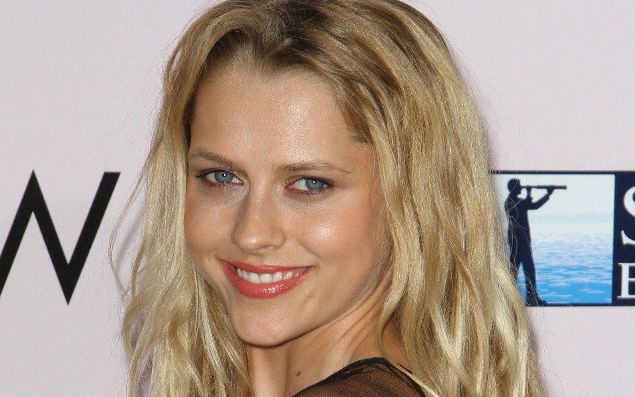 Teresa Palmer Image Wallpaper