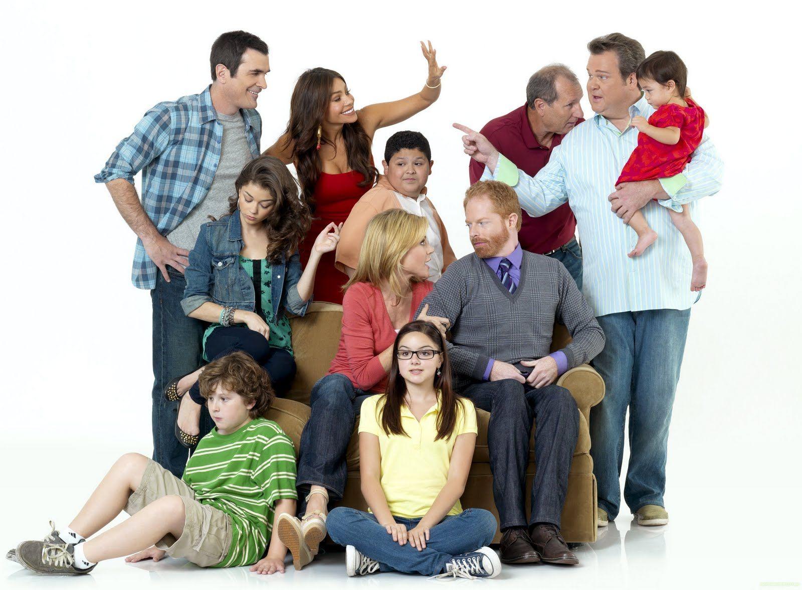 Modern Family Wallpaper 13884788