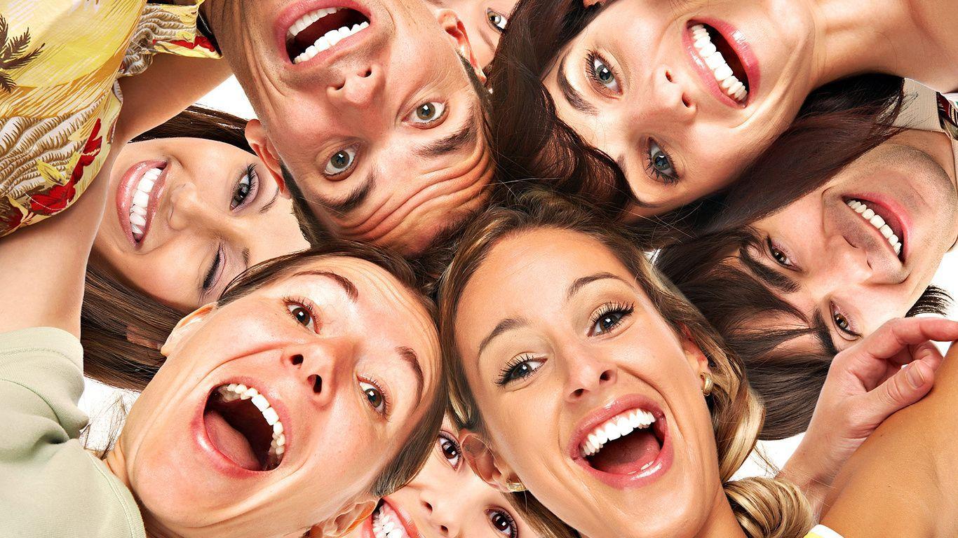 People Smile Joy Laughter Positive Photo On 1366x768 #people