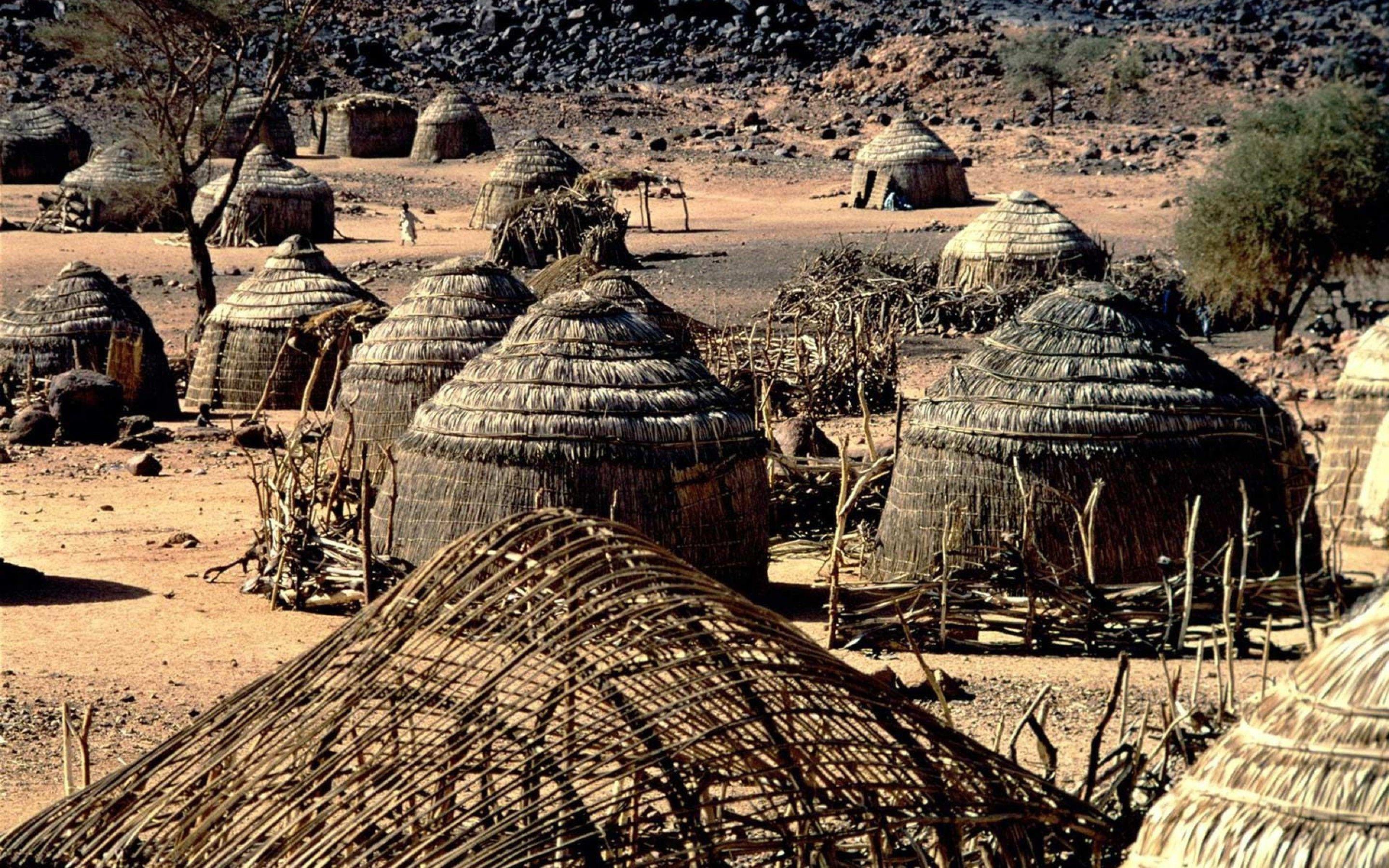 Download HD cottage, Africa, Nigeria, Landscape Wallpaper