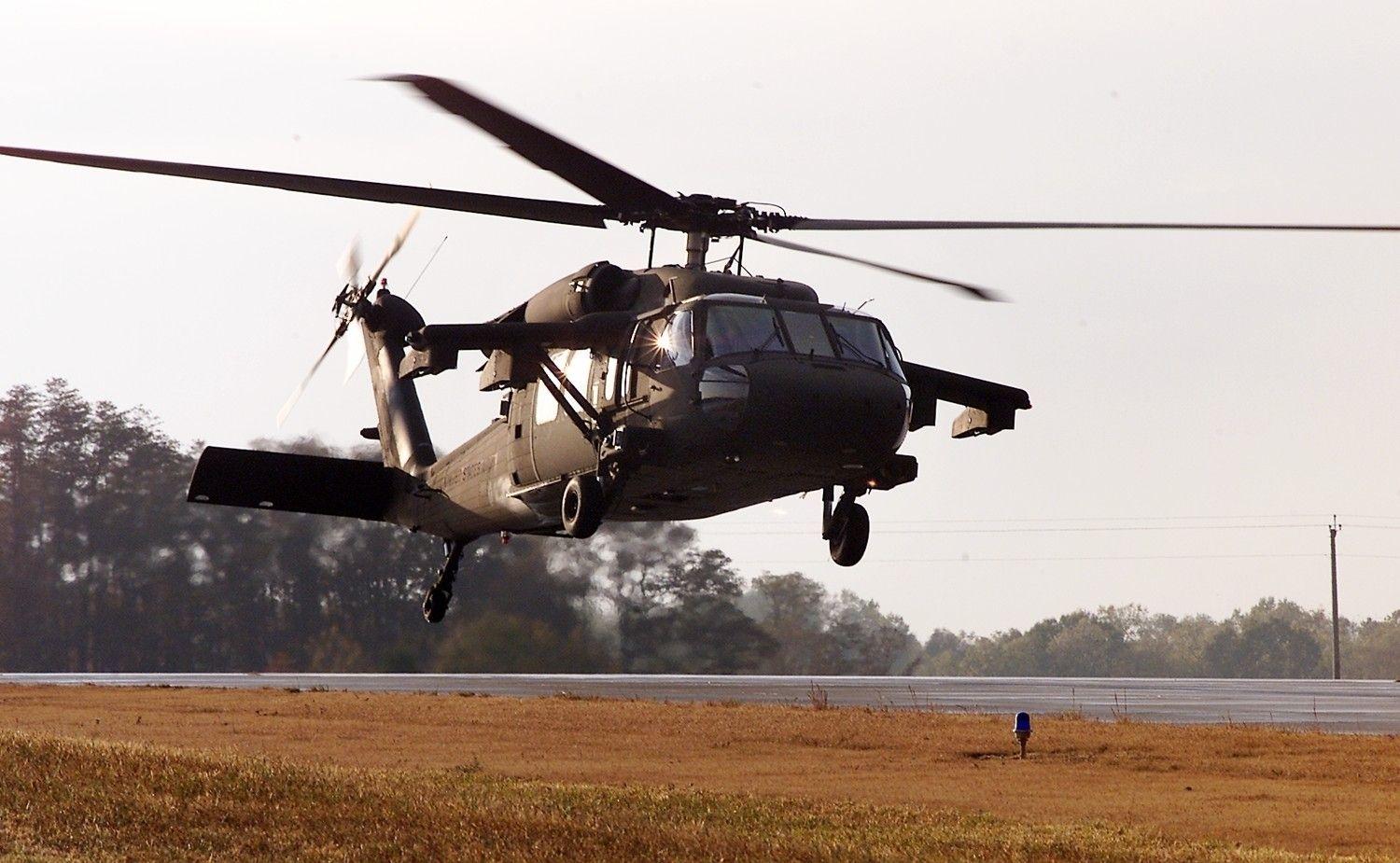 New Black Hawk Unveils Latest Helo Technology. Article
