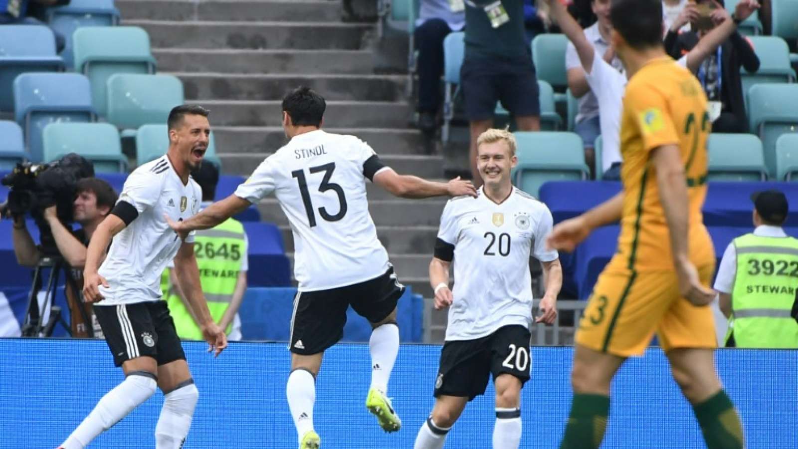 Confederations Cup: Youthful Germany squeeze past Australia