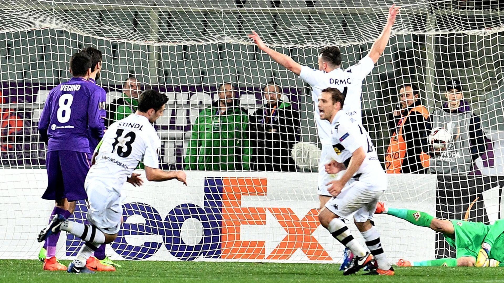 Going the Extra Mile: Lars Stindl inspires Gladbach to one