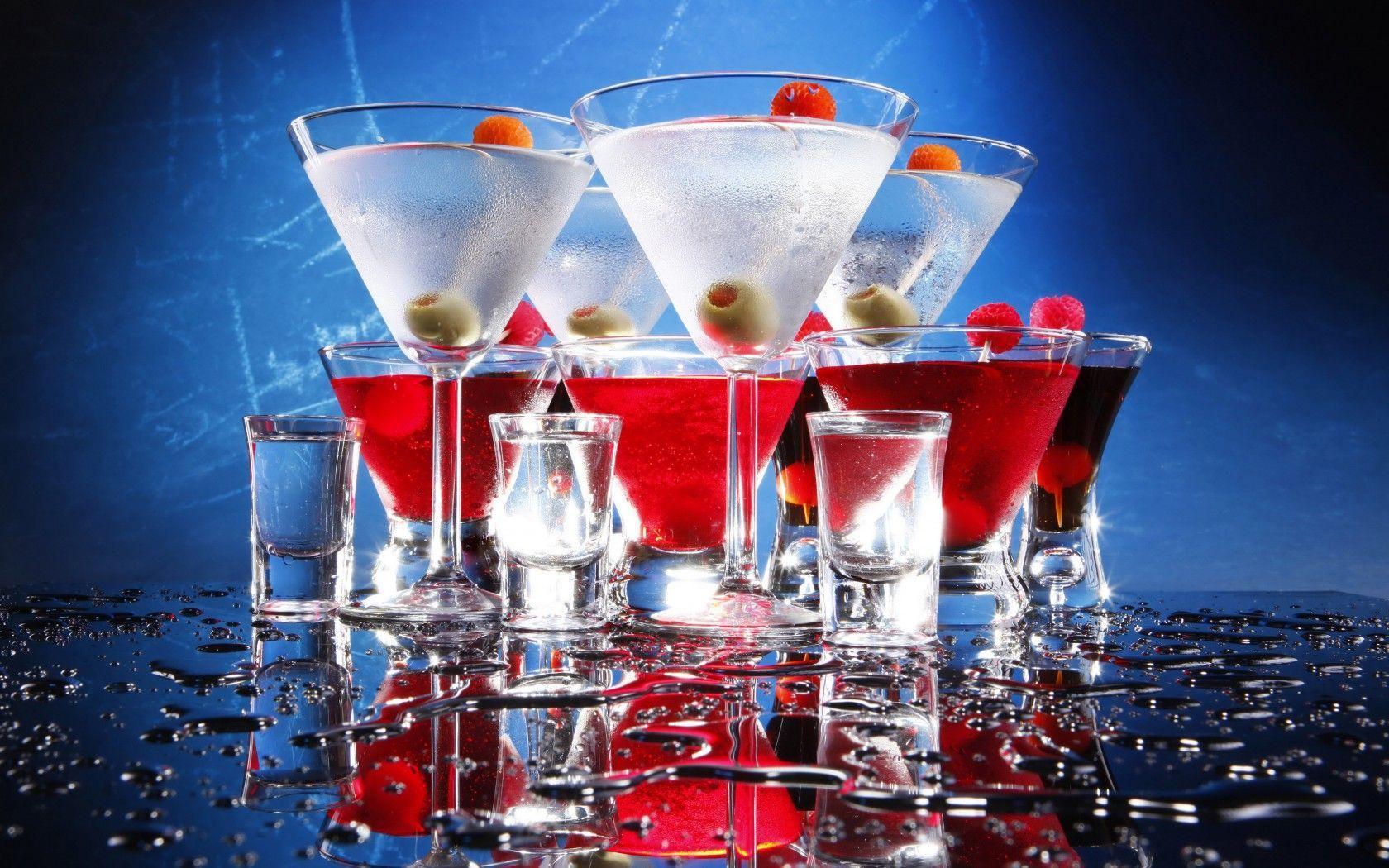 Martini Cocktails Widescreen Wallpaper. Wide Wallpaper.NET