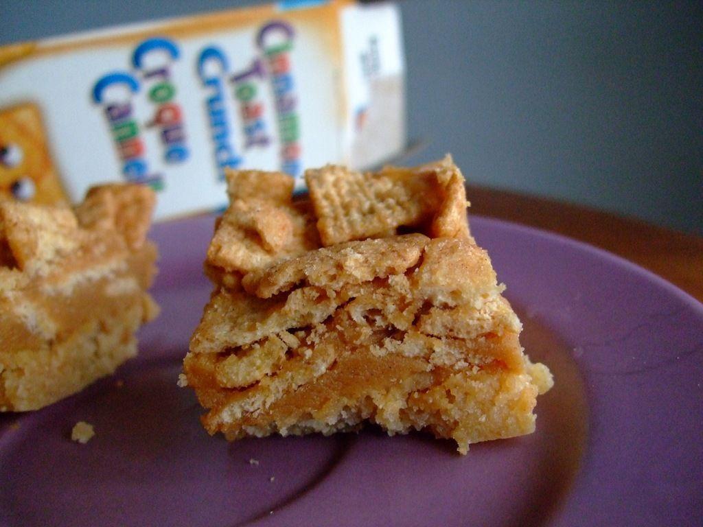 cinnamon toast crunch cookie bar