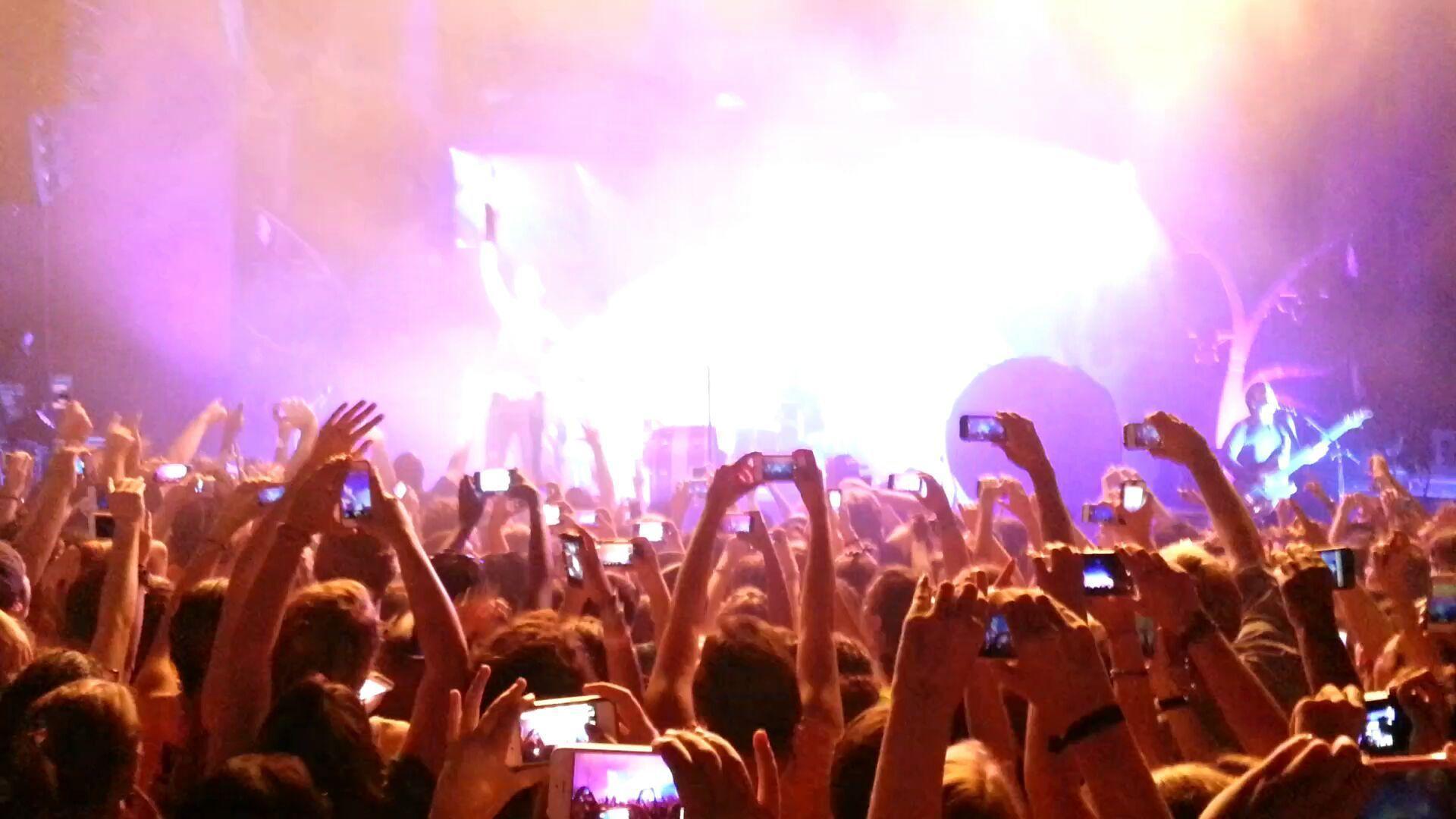 Imagine Dragons, the band performing wallpaper and image