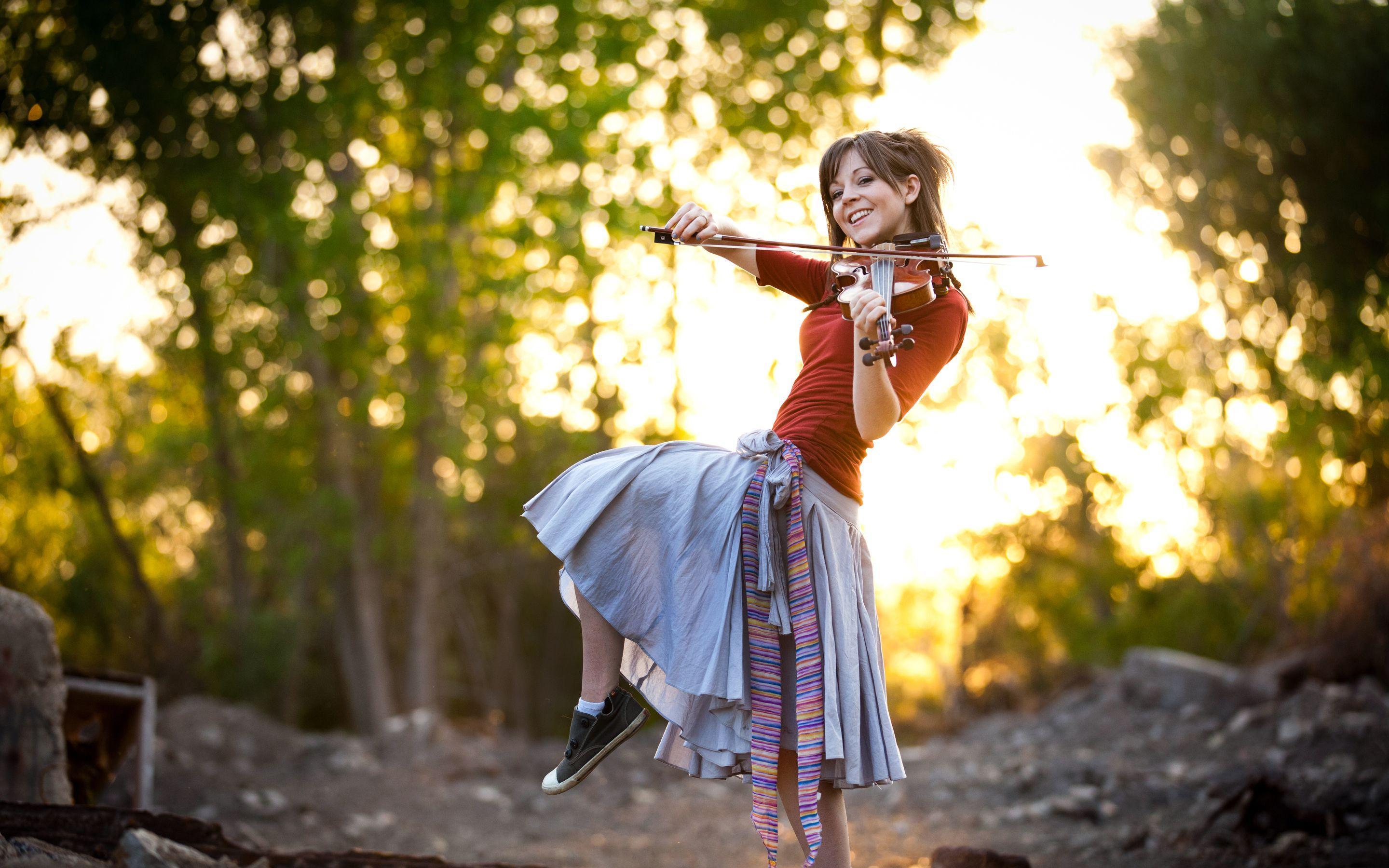 Lindsey Stirling HD Wallpaper and Background Image