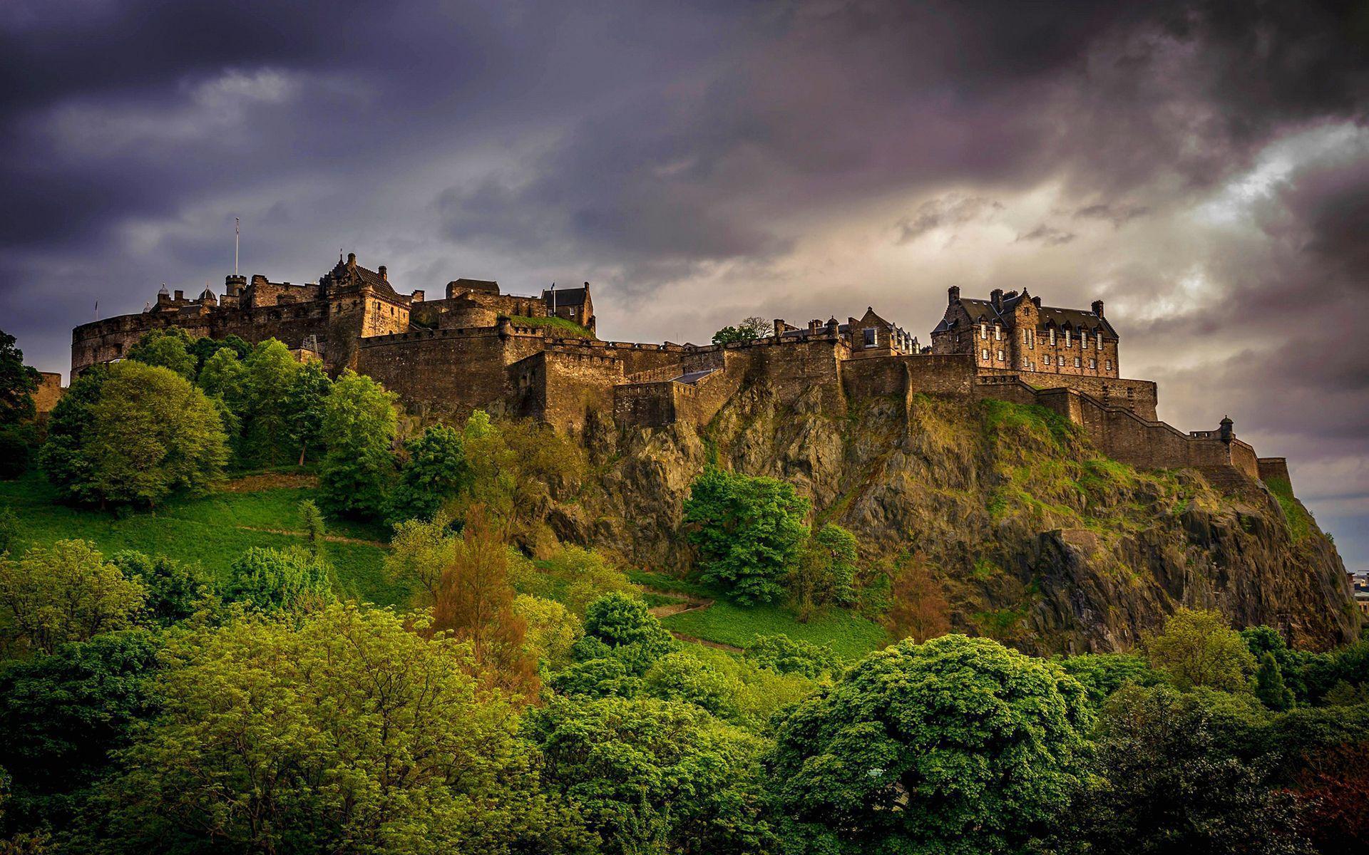 Edinburgh castle great britain Wallpaper