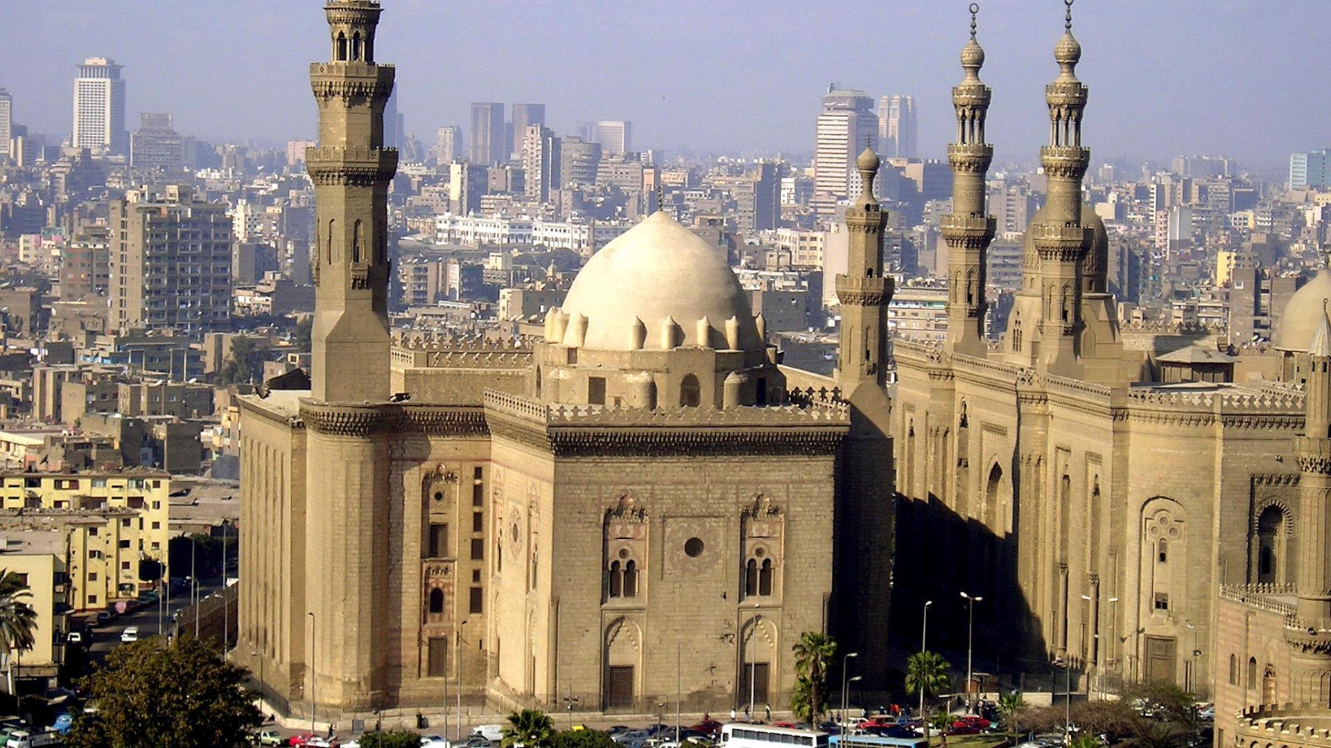 Ancient architecture in Cairo wallpaper and image
