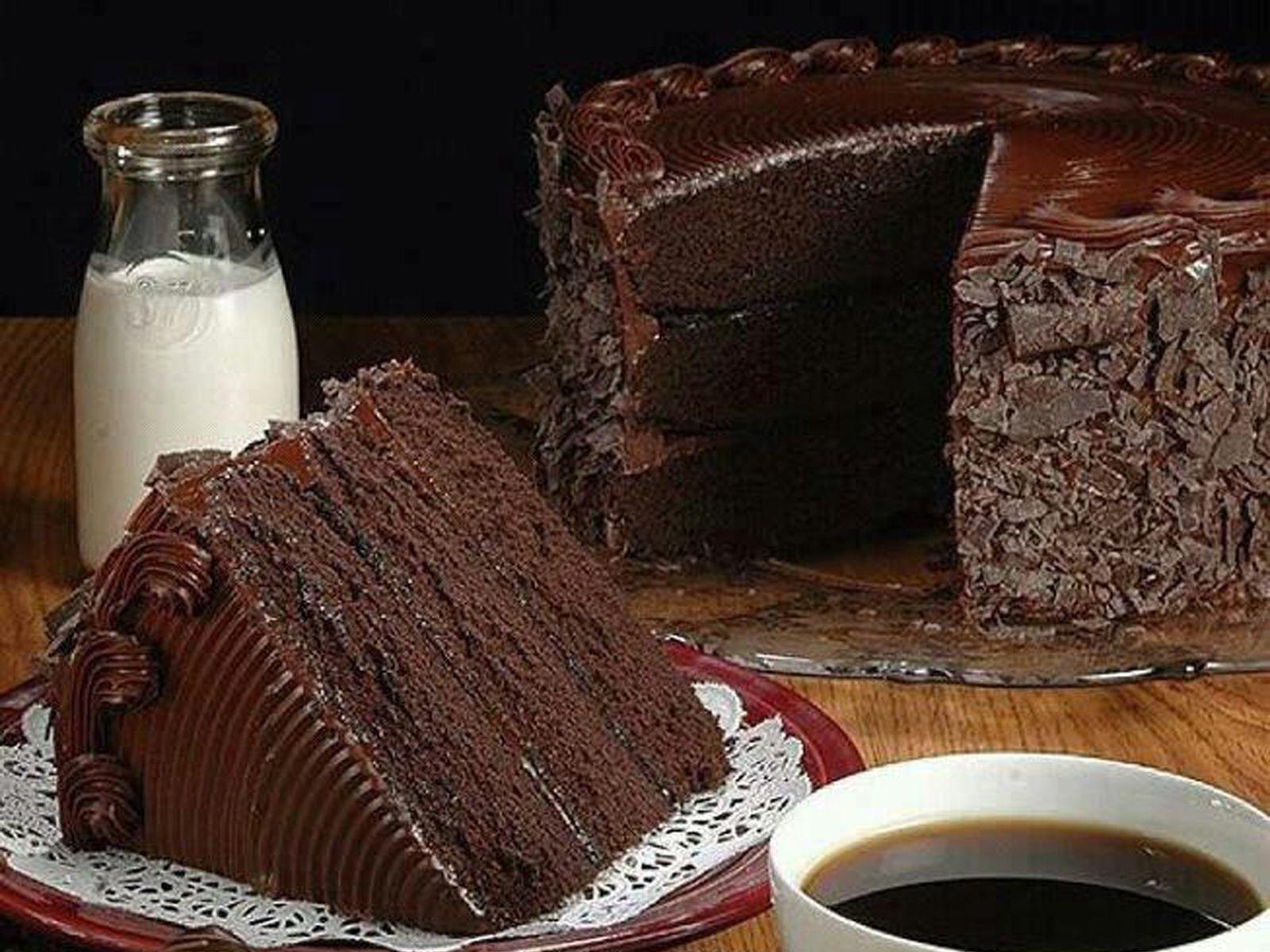 Chocolate Cake Wallpaper