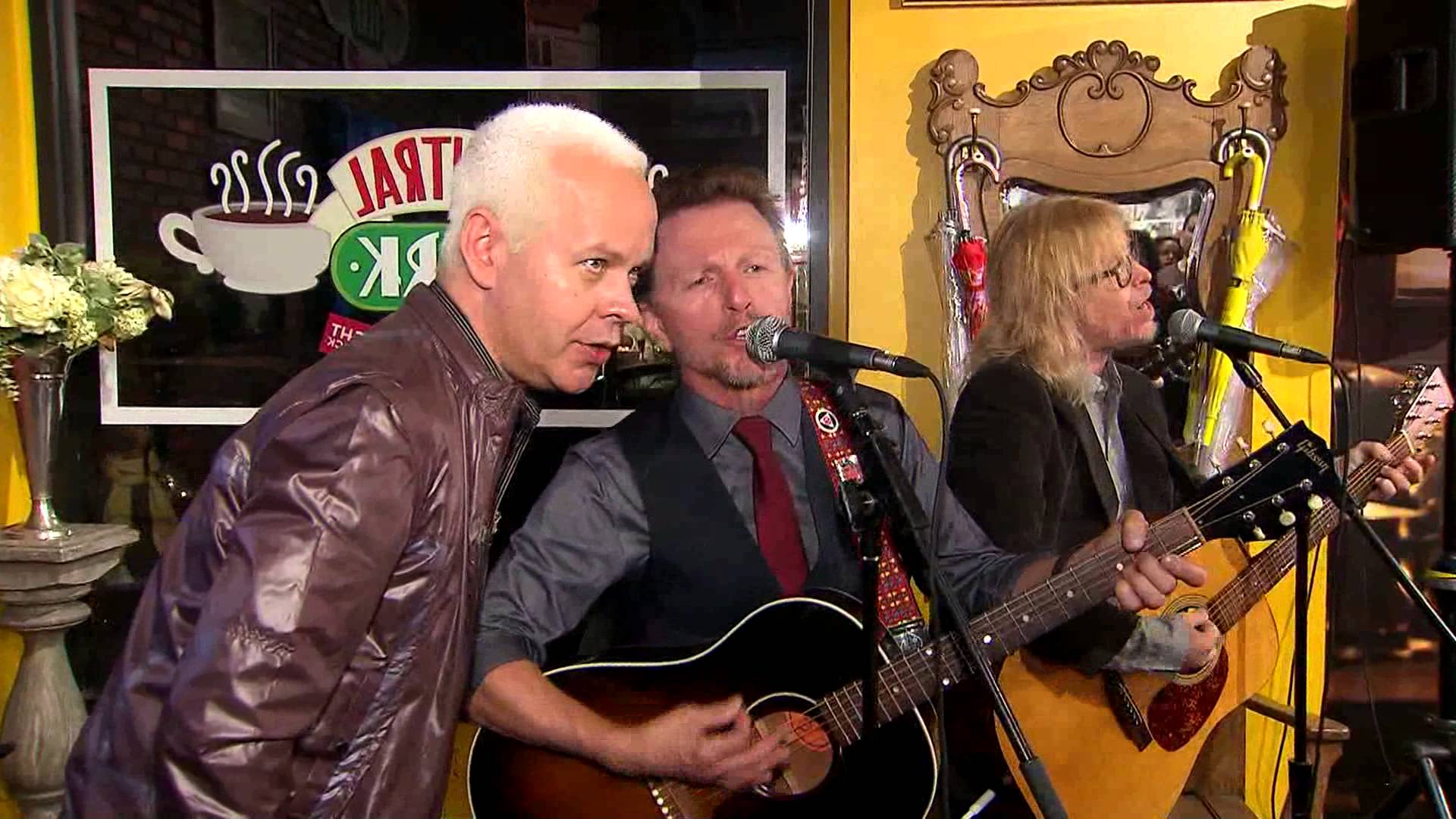 Rembrandts Play 'Central Perk Cafe' to Celebrate Friends TV Show