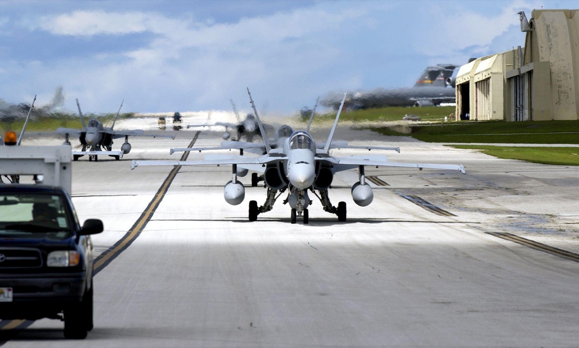 F18s on runway wallpaper. F18s on runway