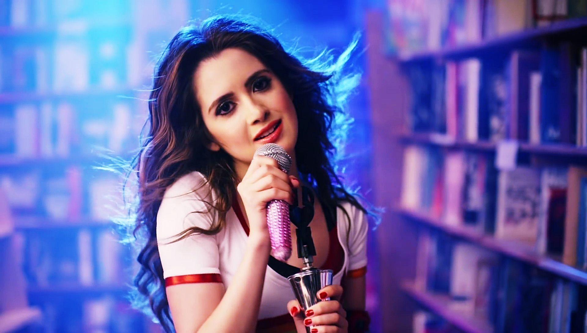 Laura Marano Wallpapers - Wallpaper Cave