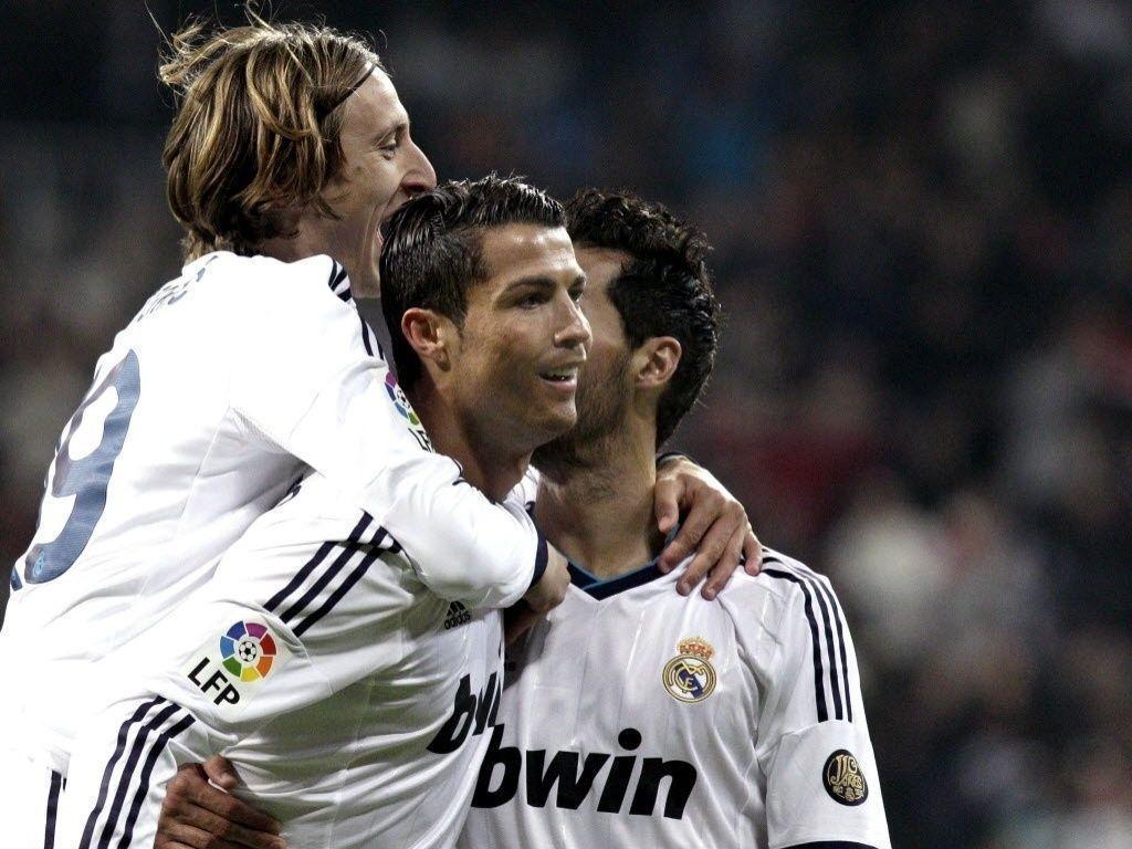 Cristiano Ronaldo Original HD Wallpaper 2013 -Real Madrid