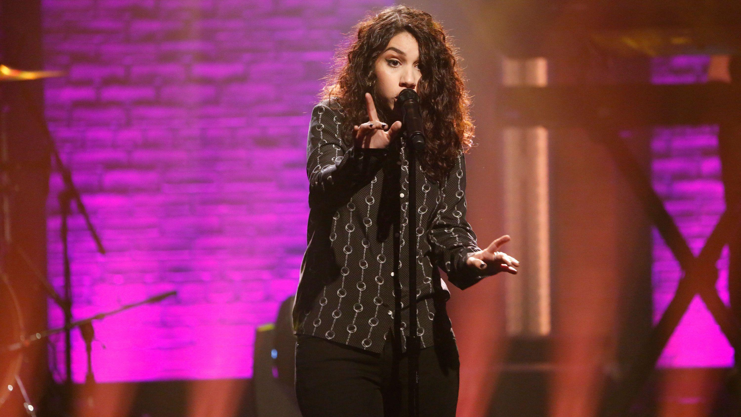 Alessia Cara Wallpaper HD Collection For Free Download