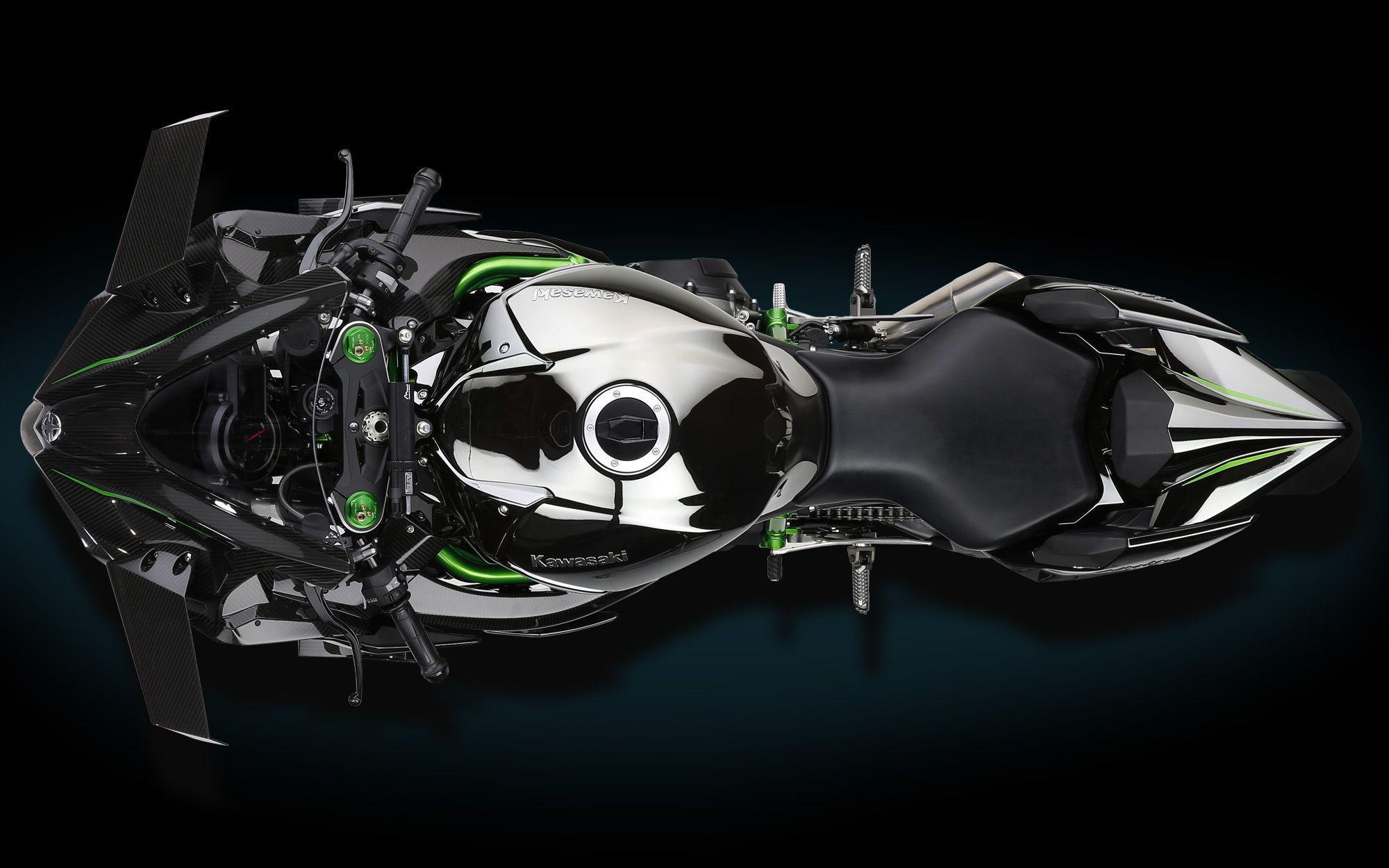 OMG: Leaked Hi Res Photo Of The Kawasaki Ninja H2R & Rubber