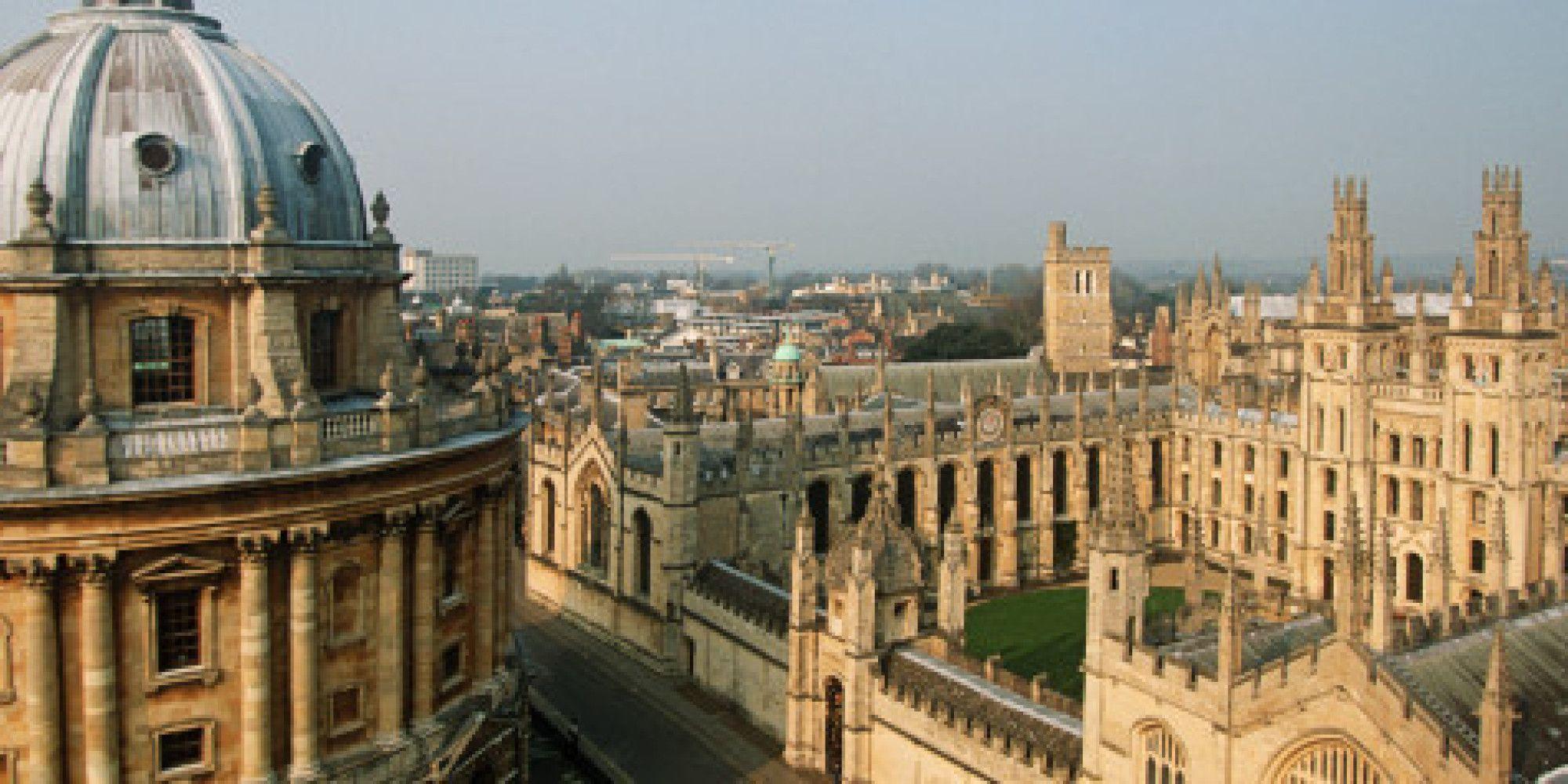 Oxford Wallpaper