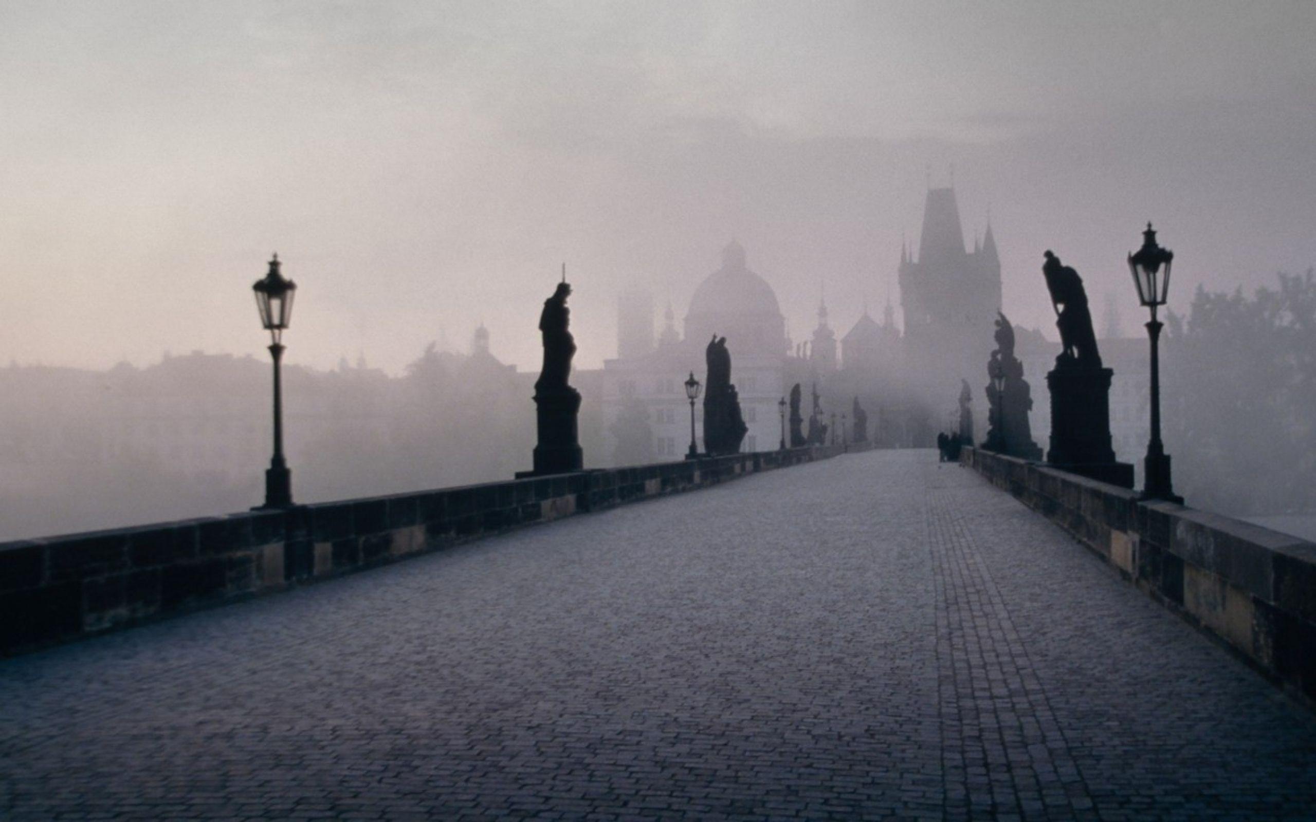 Download Wallpaper, Download 2560x1600 horror dark cold prague