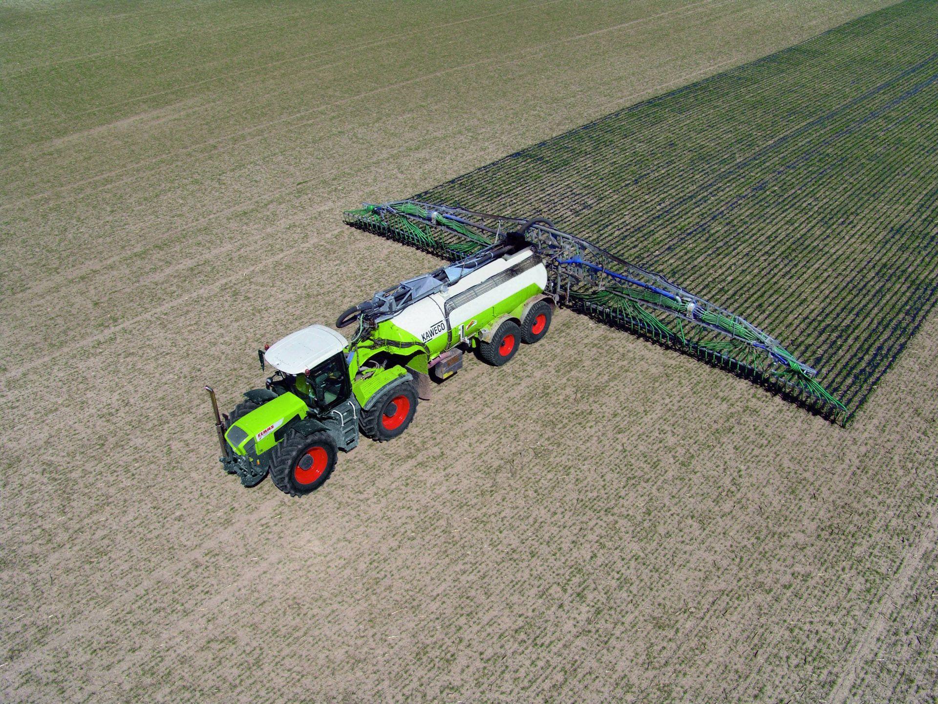 Claas Xerion Trac picture # 64834. Claas photo gallery