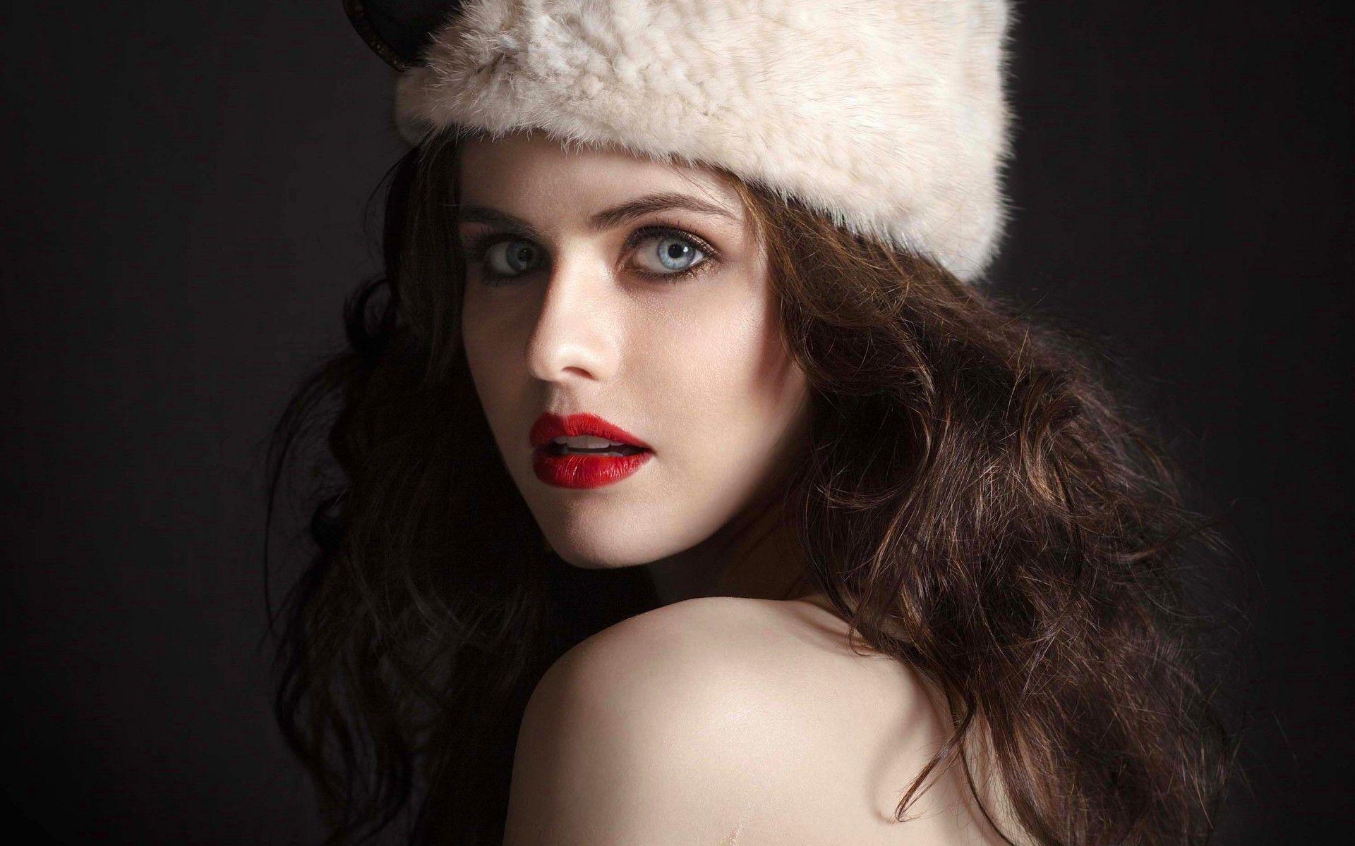 Alexandra Daddario Wallpaper (+7)
