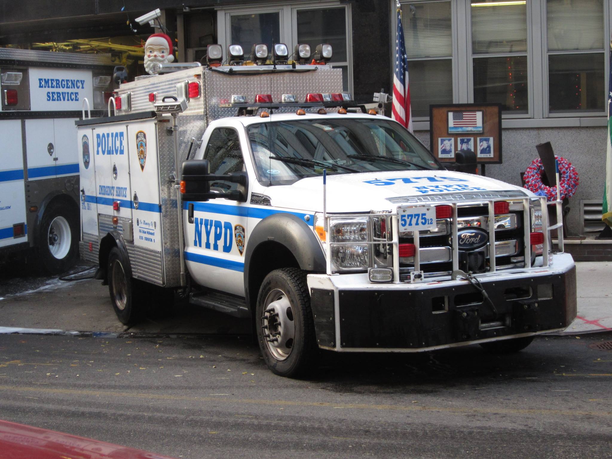 NYPD Emergency Service Unit F550
