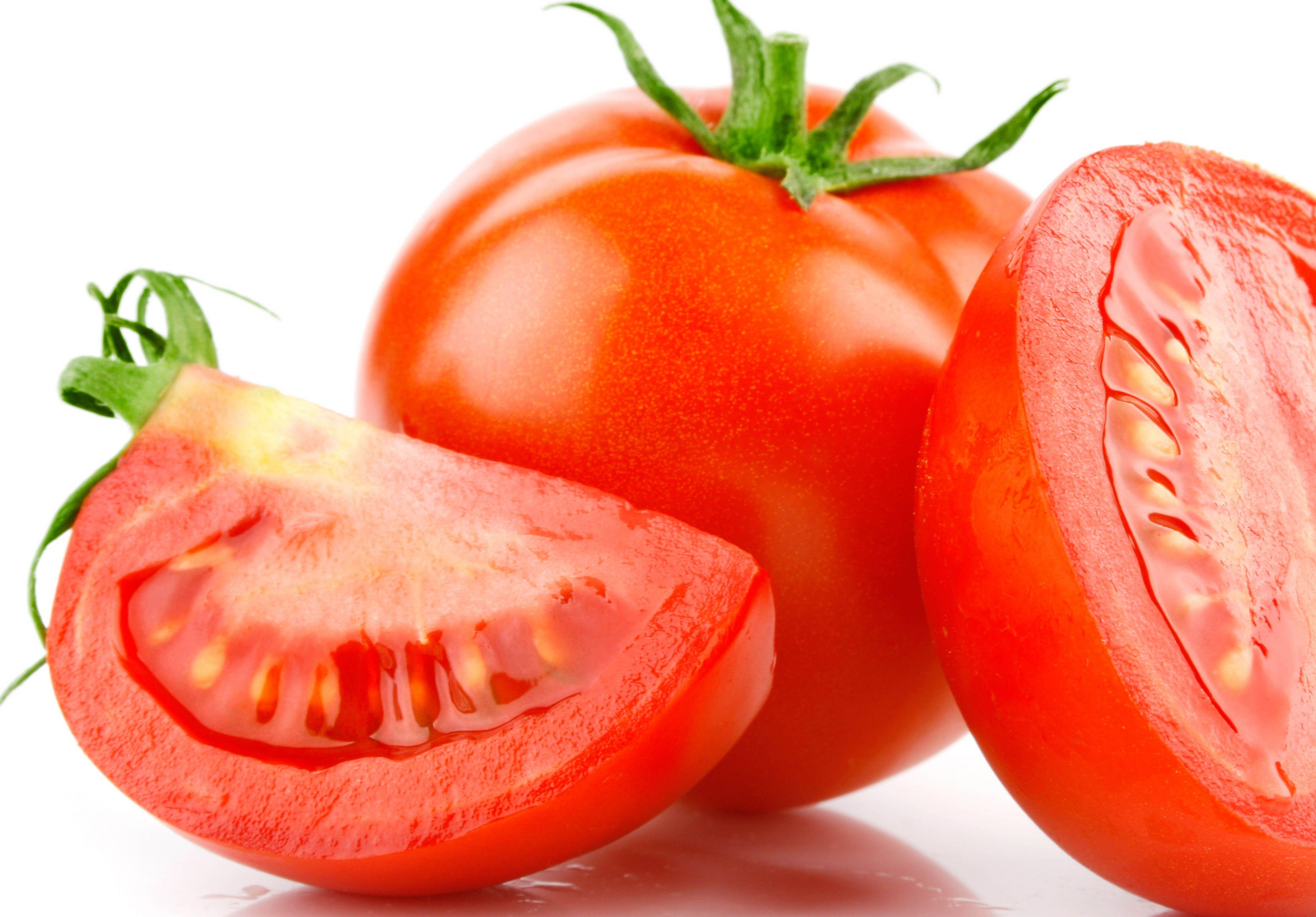 4K Tomatoes Wallpaper High Quality