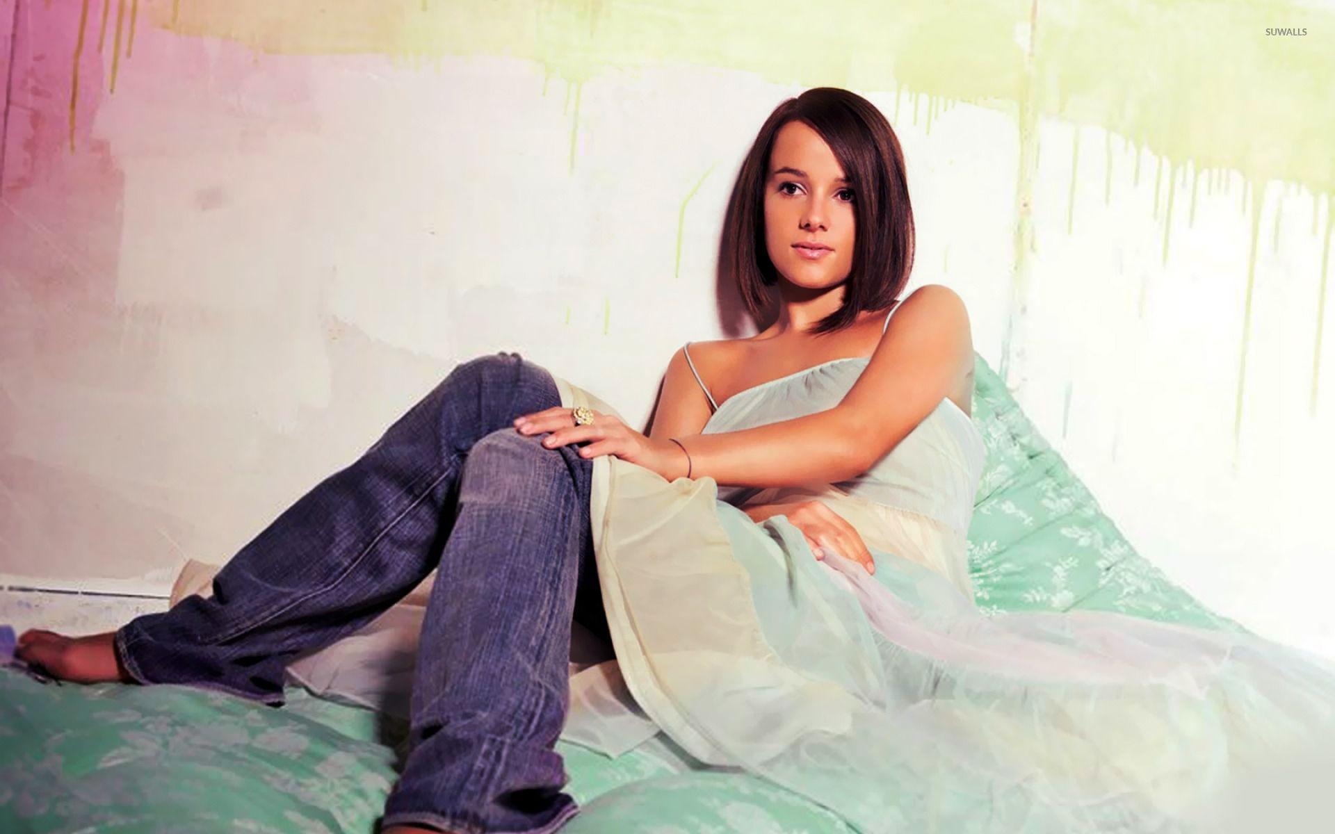 Alizée Wallpapers - Wallpaper Cave