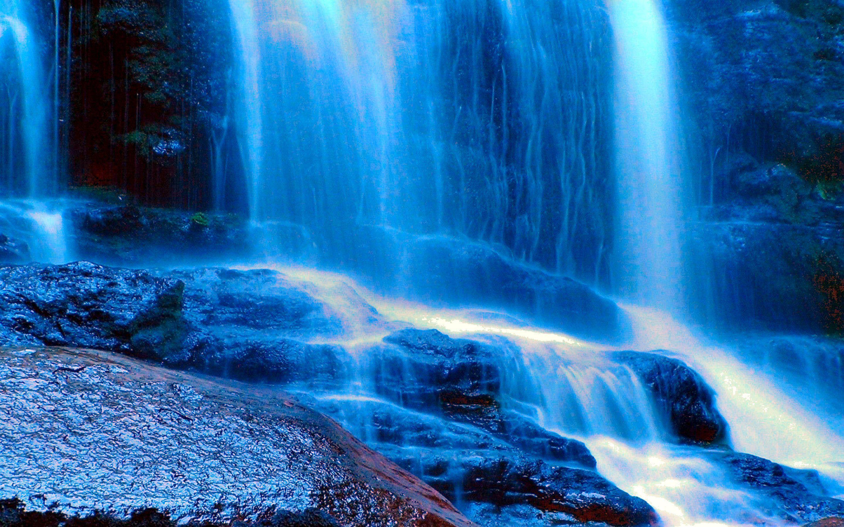 2368 Waterfall HD Wallpaper