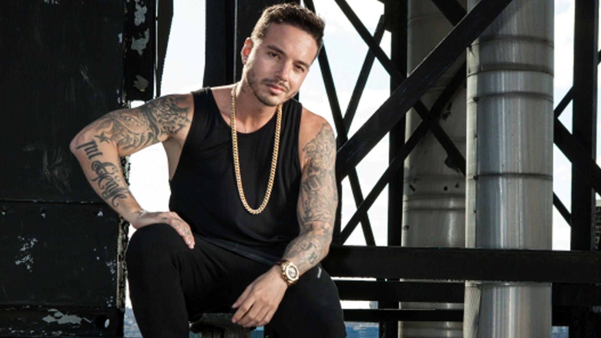 J Balvin se hizo otro tatuaje, *mira en dónde! 