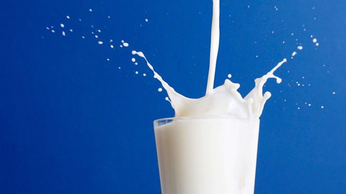 HD Milk Wallpaper and Photo. HD Food and Drink Wallpaper