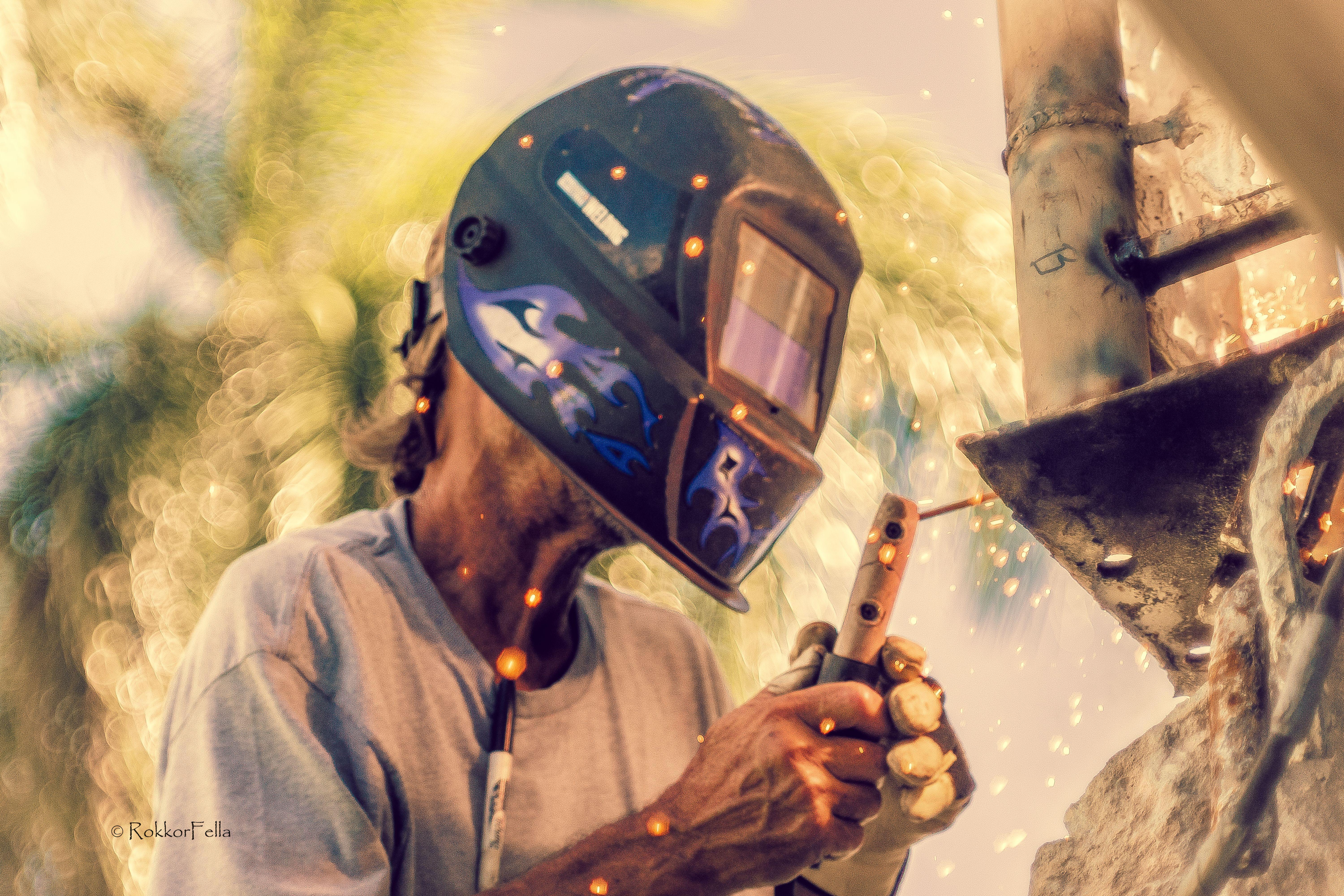 Welder HD Wallpaper and Background Image