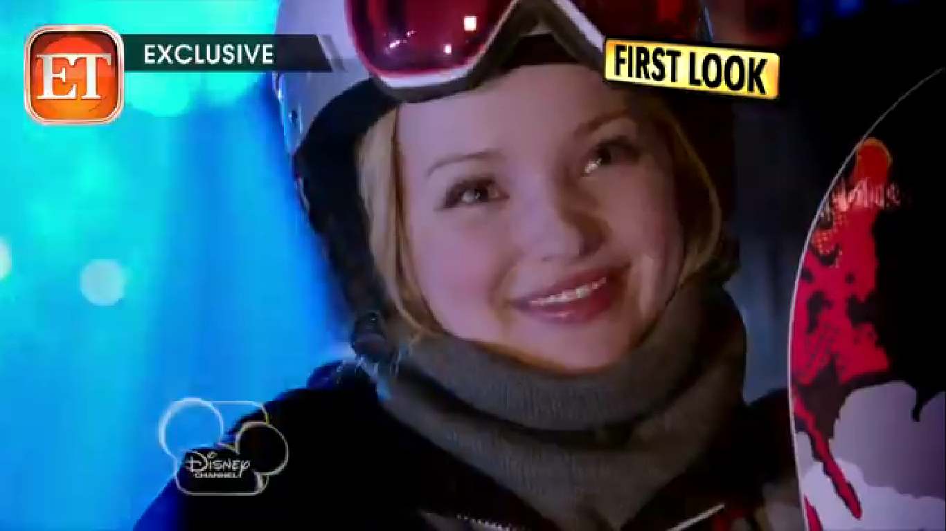 Dove Cameron in cloud 9!. Liv and Maddie