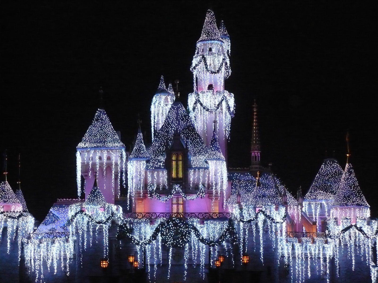 Disneyland Castle Wallpaper