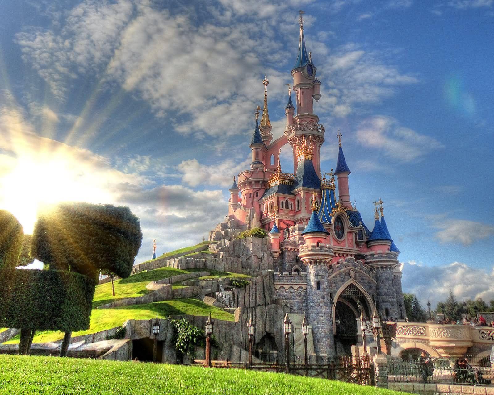 Disneyland Paris Castle Inside Picture And Image