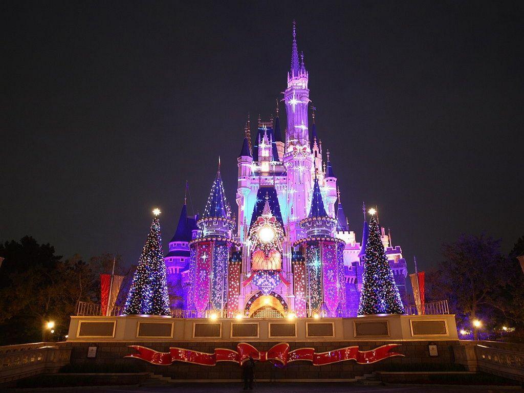 Disney Castle Christmas Wallpaper